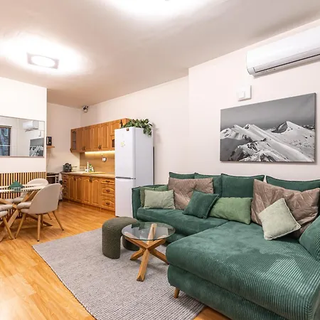 Excalibur At The Knight's * Bansko