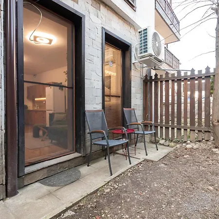 Apartment Excalibur At The Knight's *